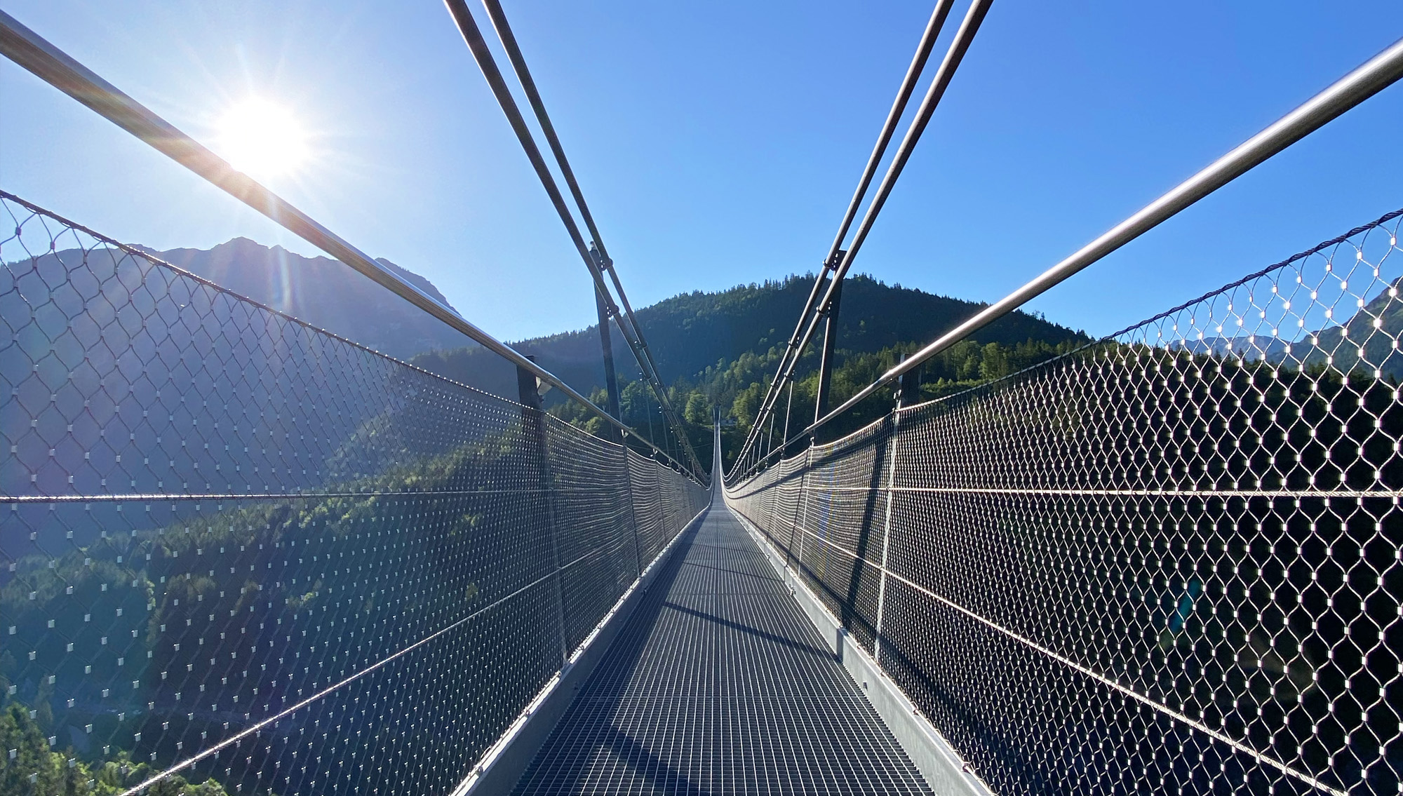 Enjoy the view with a thrill - Daily from 08:00 to 22:00